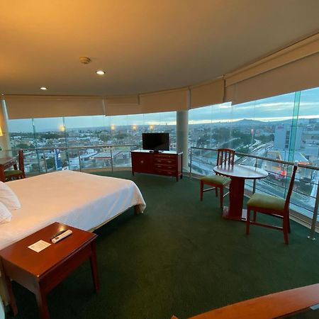 Hotel Enterprise Inn Poliforum Леон Экстерьер фото